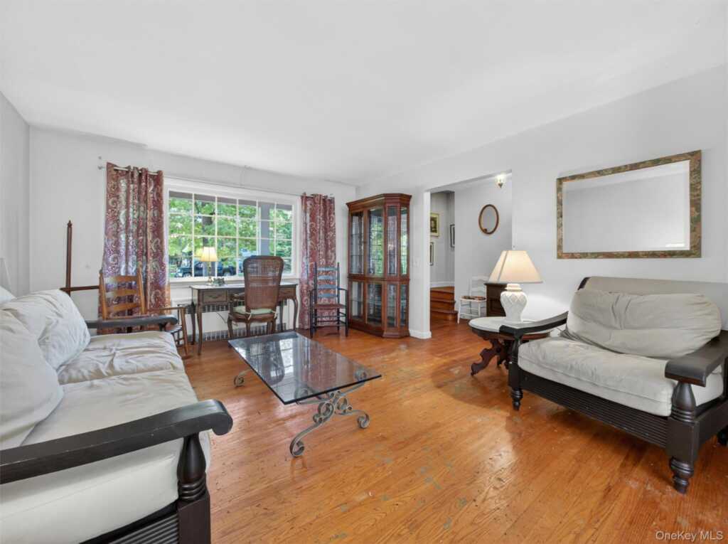 56 Oak Road, New City, NY 10956 - Photo 6 of 30