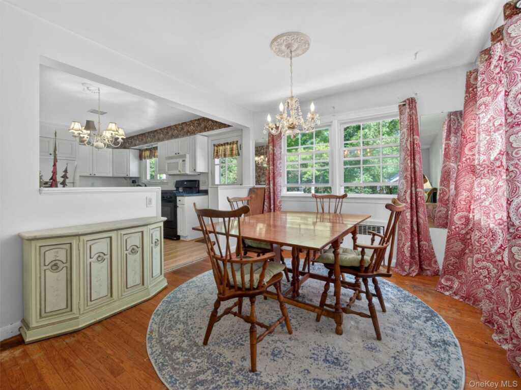 56 Oak Road, New City, NY 10956 - Photo 7 of 30