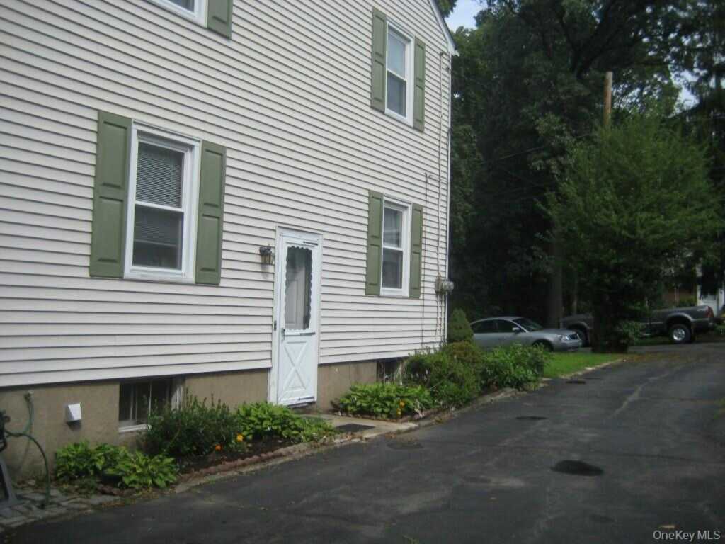 30 W George Avenue, Pearl River, NY 10965 - Photo 28 of 29