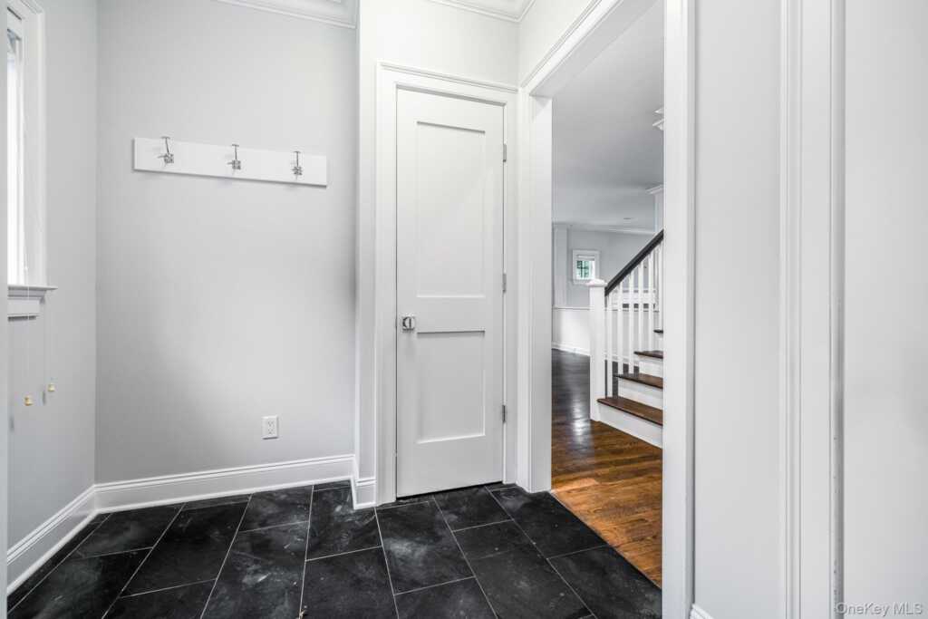 63 Grapal Street, Rye, NY 10580 - Photo 14 of 36