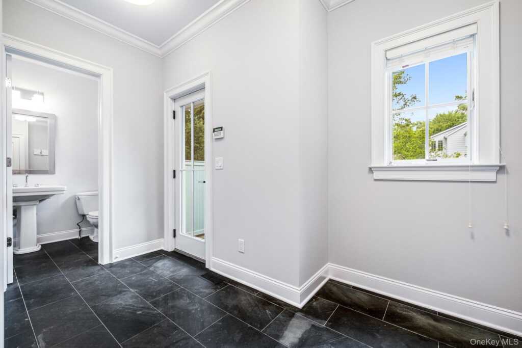 63 Grapal Street, Rye, NY 10580 - Photo 15 of 36