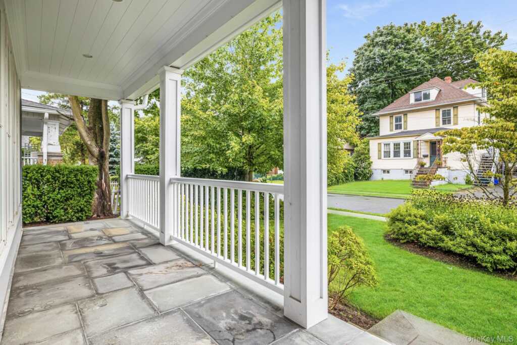 63 Grapal Street, Rye, NY 10580 - Photo 4 of 36