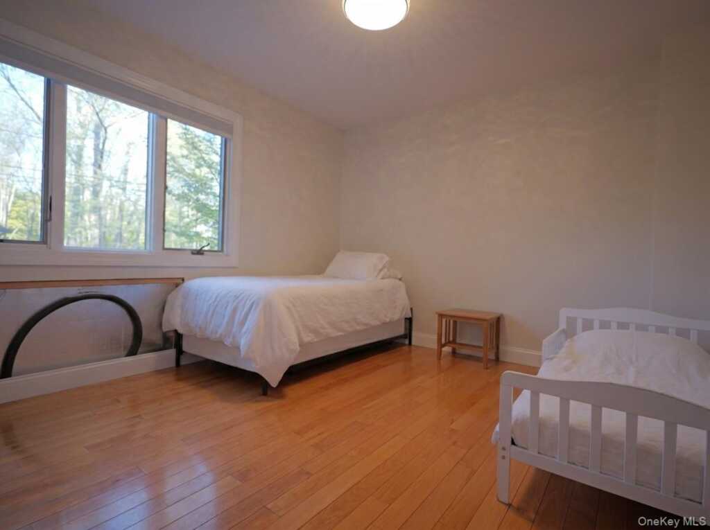 31 Dawn Lane, Suffern, NY 10901 - Photo 14 of 36