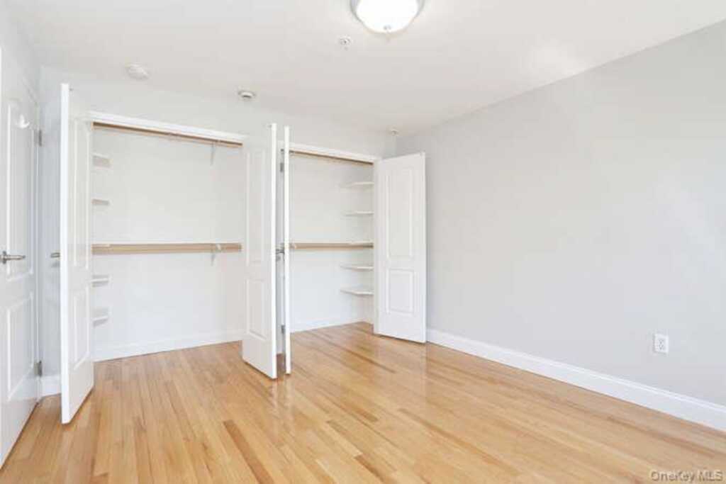 21 E Central Avenue, Unit #302, Pearl River, NY 10965 - Photo 26 of 33