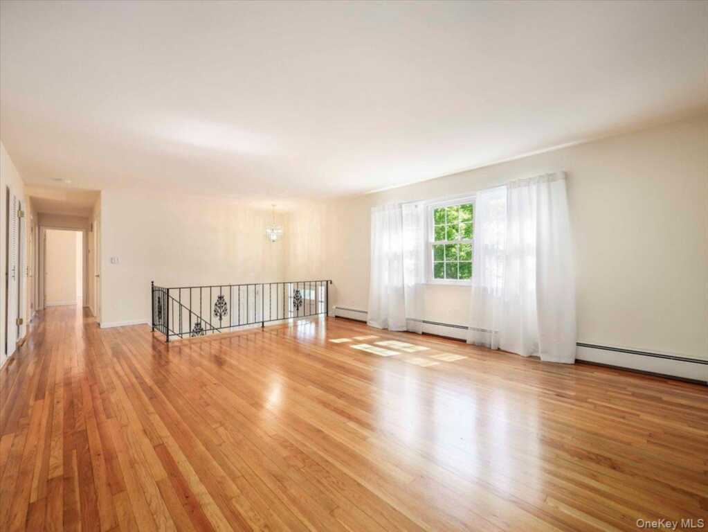 5 Dorchester Avenue, New City, NY 10956 - Photo 5 of 35