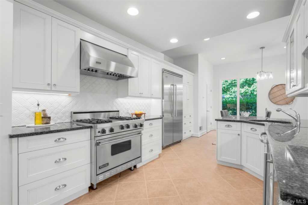 63 Rye Road, Rye, NY 10580 - Photo 11 of 50