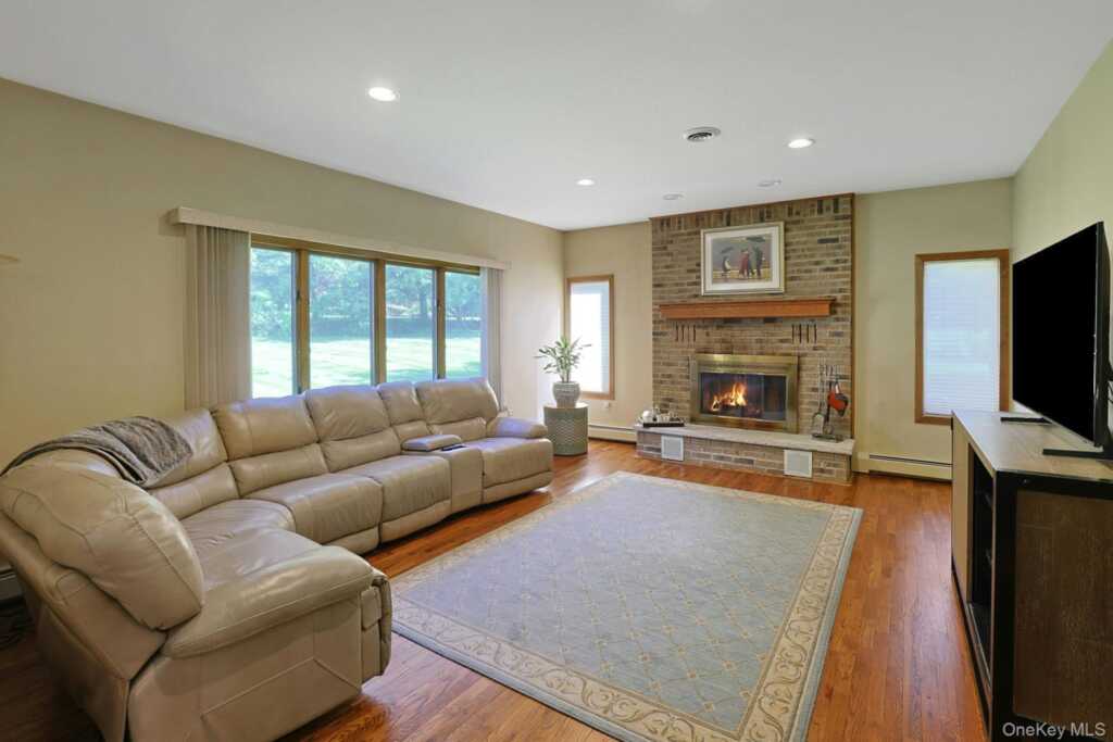 13 Brainerd Drive, Stony Point, NY 10980 - Photo 15 of 38