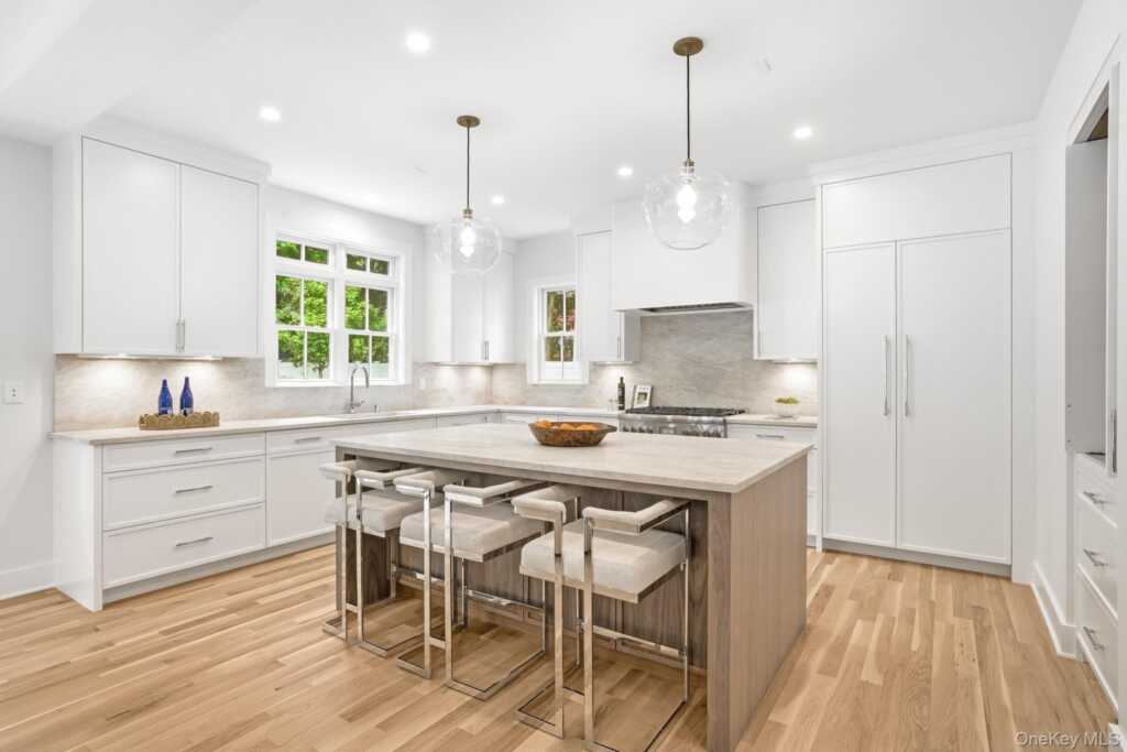 227 Central Avenue, Rye, NY 10580 - Photo 13 of 42