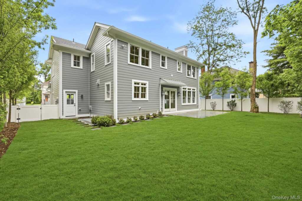 227 Central Avenue, Rye, NY 10580 - Photo 36 of 42