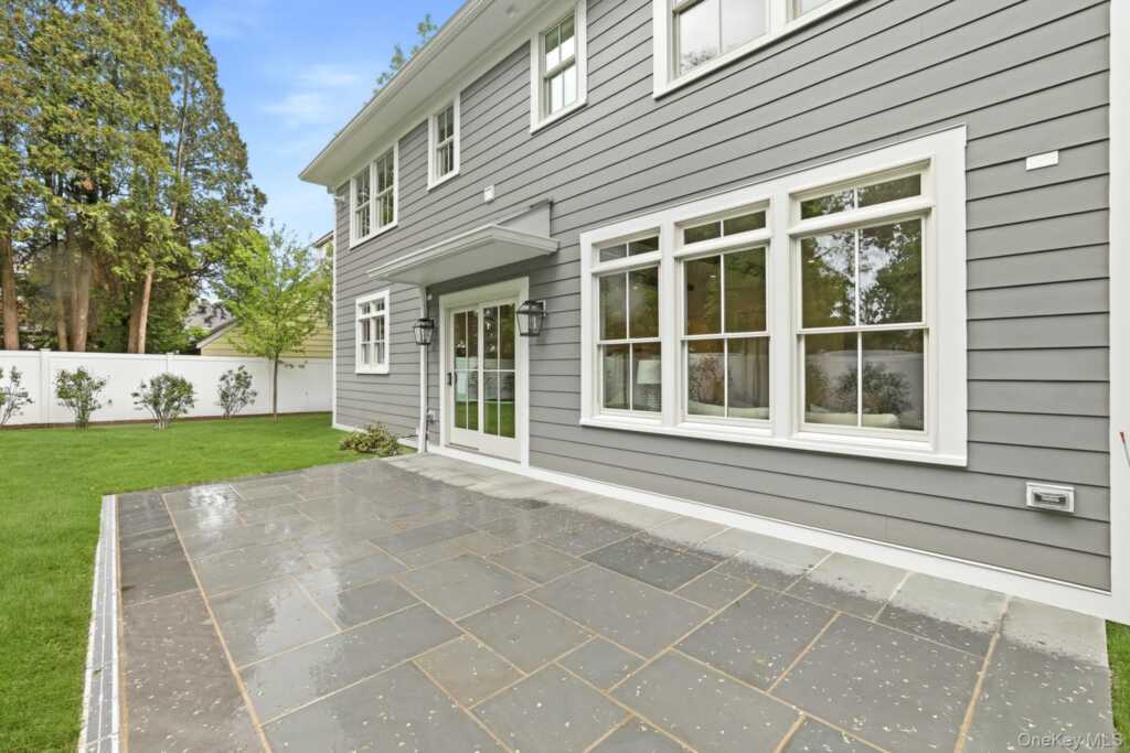 227 Central Avenue, Rye, NY 10580 - Photo 38 of 42