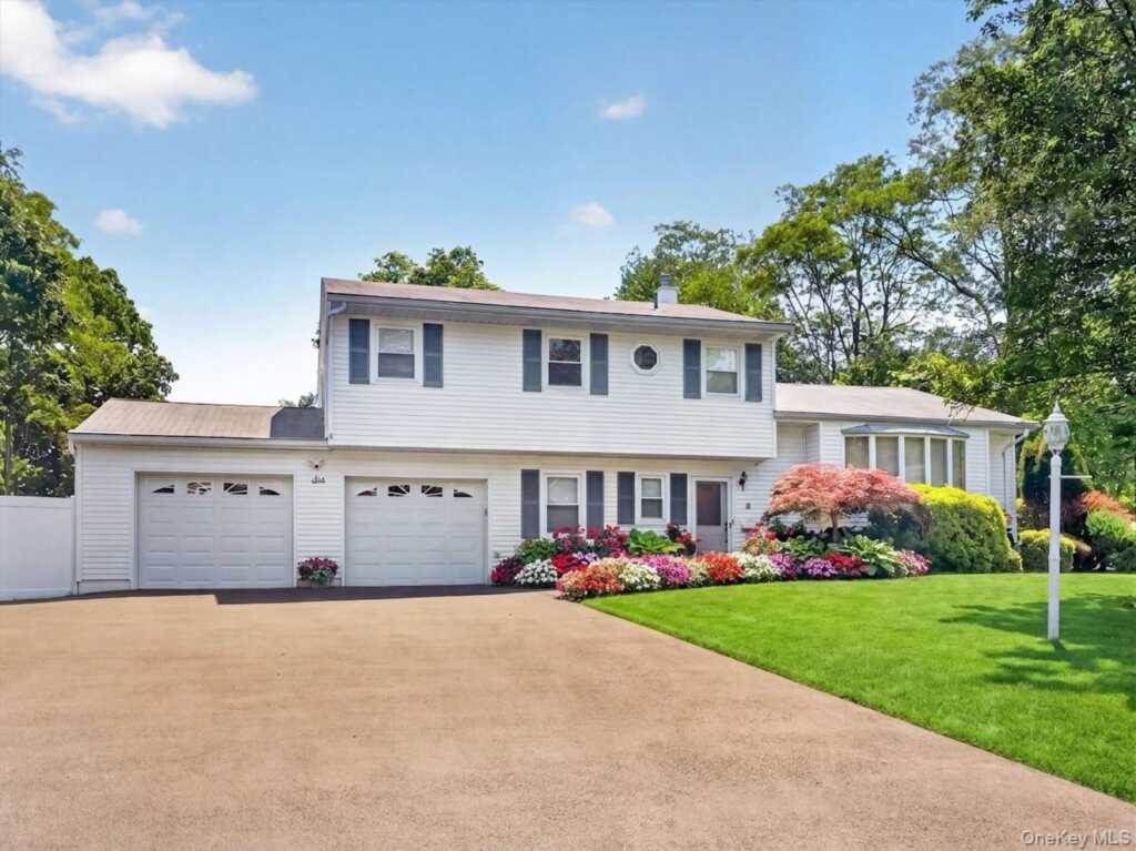6 Wilton Circle, New City, NY 10956 - Photo 25 of 35