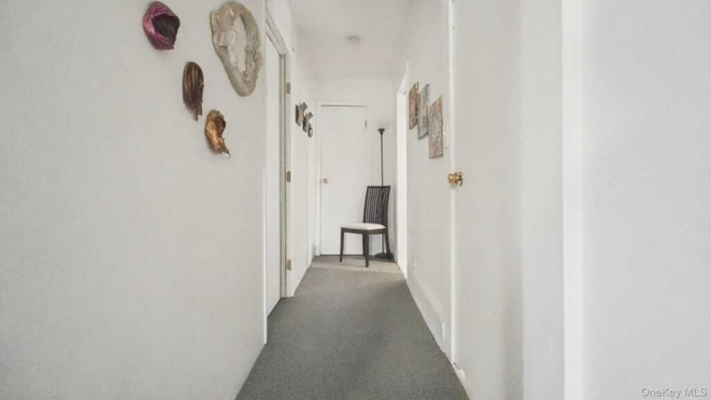 22 Mount Joy, New Rochelle, NY 10801 - Photo 18 of 38
