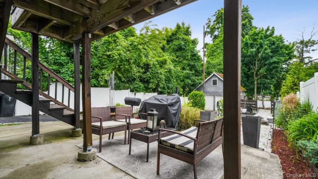 22 Mount Joy, New Rochelle, NY 10801 - Photo 31 of 38