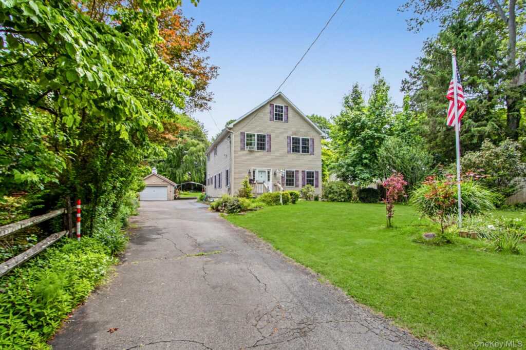 12 Lake Drive, New City, NY 10956 - Photo 2 of 50