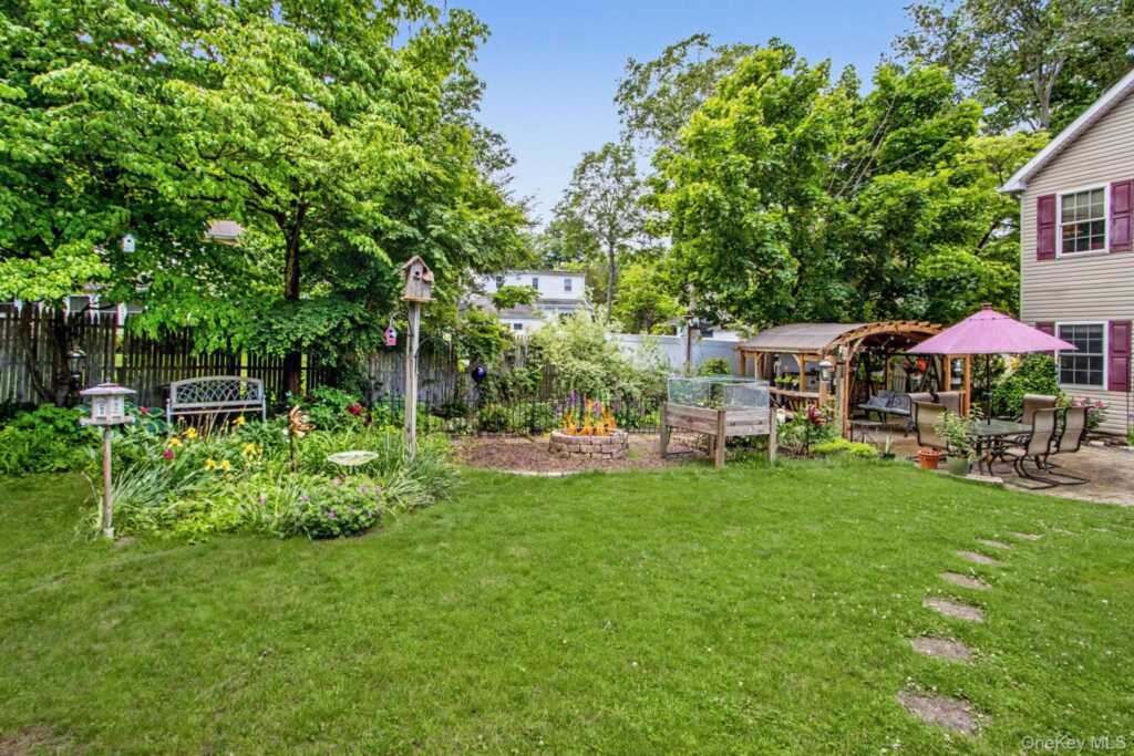 12 Lake Drive, New City, NY 10956 - Photo 36 of 50