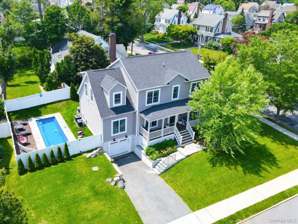 55 Hawley Avenue, Rye, NY 10573