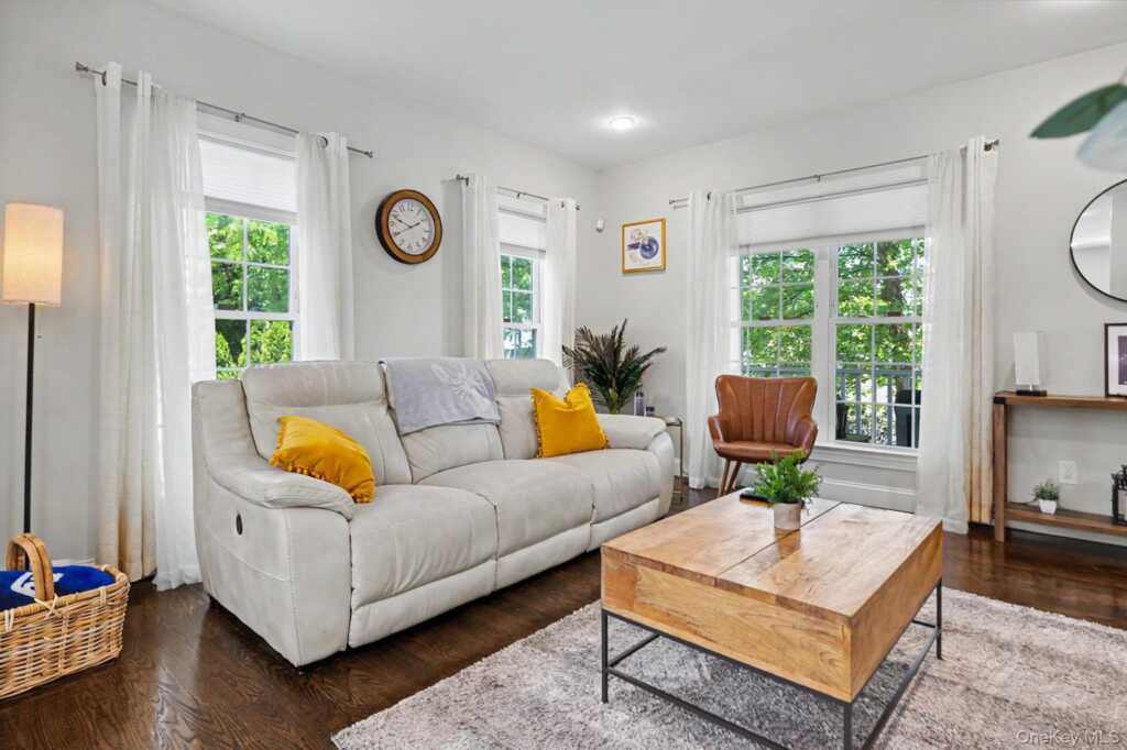 55 Hawley Avenue, Rye, NY 10573 - Photo 16 of 50