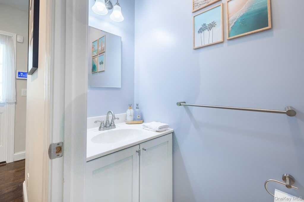 55 Hawley Avenue, Rye, NY 10573 - Photo 23 of 50