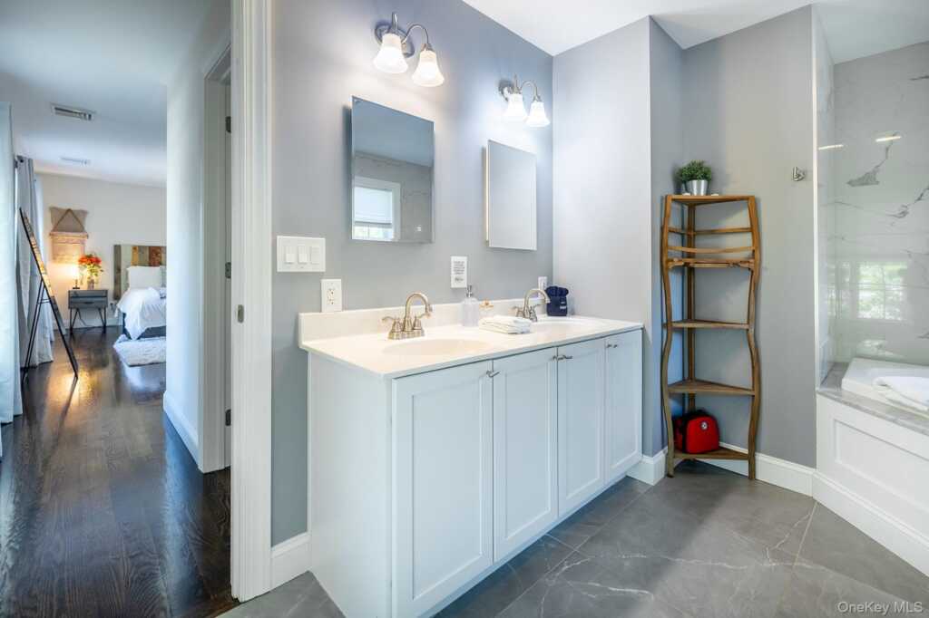 55 Hawley Avenue, Rye, NY 10573 - Photo 28 of 50