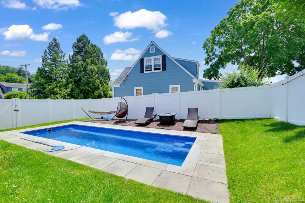 55 Hawley Avenue, Rye, NY 10573 - Photo 37 of 50