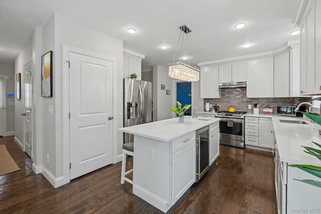 55 Hawley Avenue, Rye, NY 10573 - Photo 7 of 50