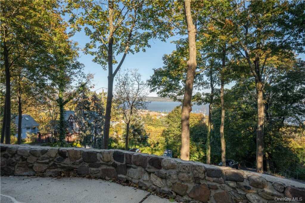 8-12 S Boulevard, Unit #10-102, Nyack, NY 10960 - Photo 29 of 36