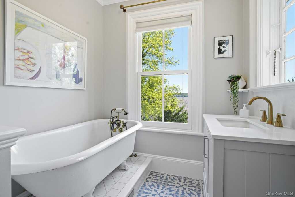 215 River Road, Nyack, NY 10960 - Photo 24 of 50
