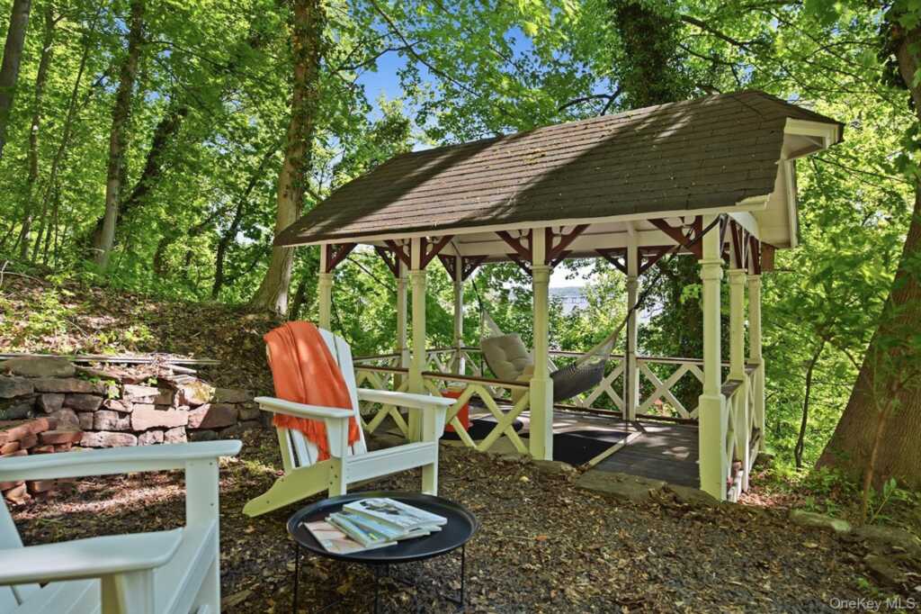 215 River Road, Nyack, NY 10960 - Photo 37 of 50