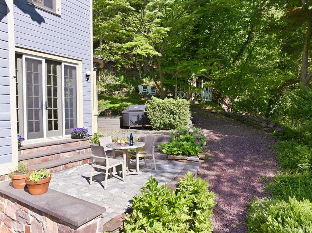 215 River Road, Nyack, NY 10960 - Photo 40 of 50