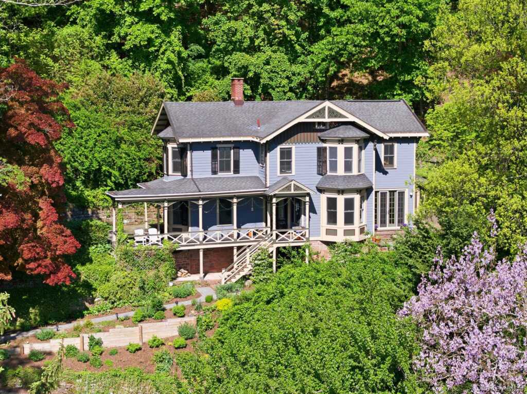 215 River Road, Nyack, NY 10960 - Photo 6 of 50
