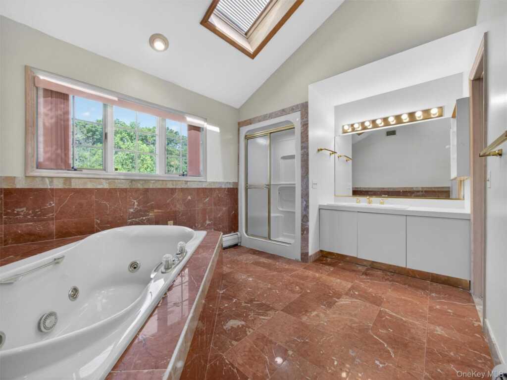 216 Strawtown Road, New City, NY 10956 - Photo 13 of 31