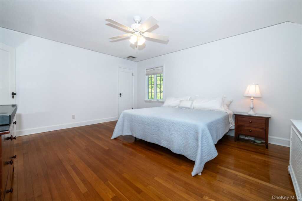 550 Forest Avenue, New Rochelle, NY 10804 - Photo 23 of 40