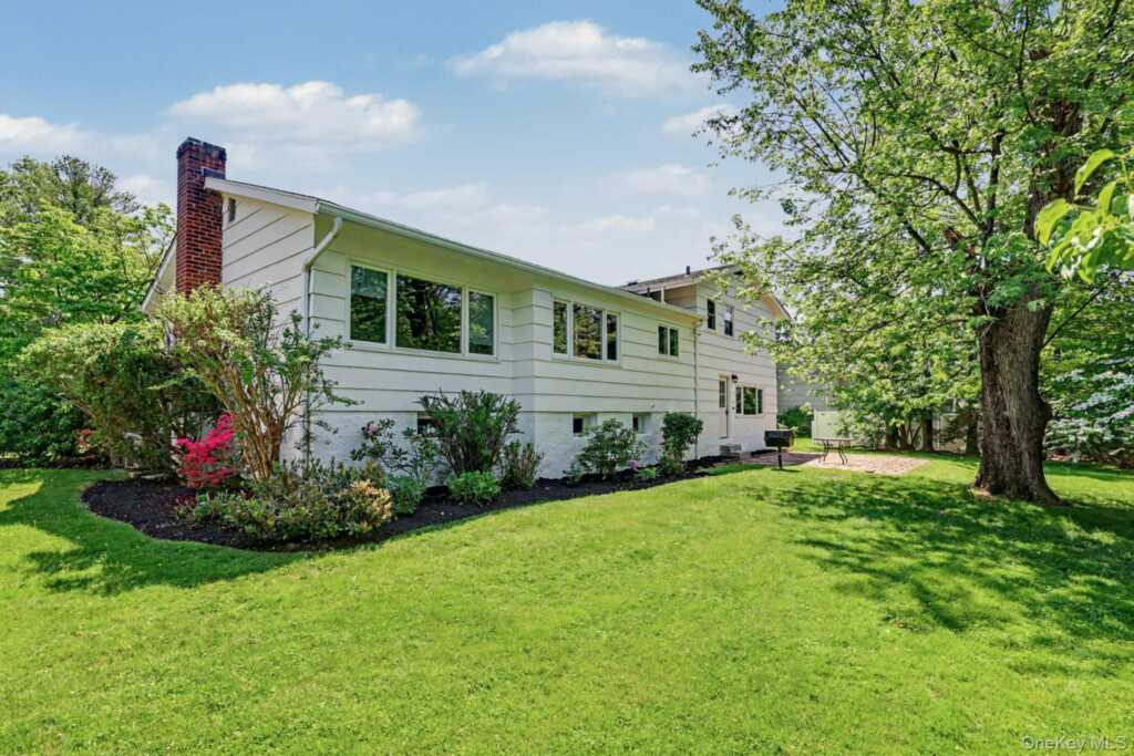 38 Aspen Road, New Rochelle, NY 10804 - Photo 21 of 25