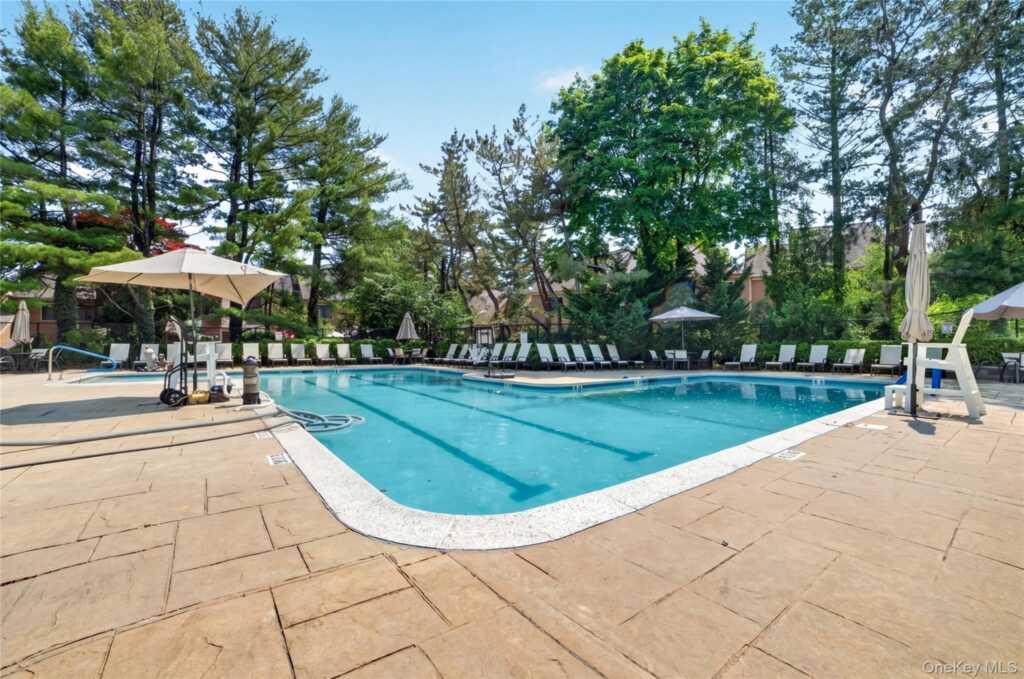 218 Tree Top Crescent, Rye, NY 10573 - Photo 29 of 36