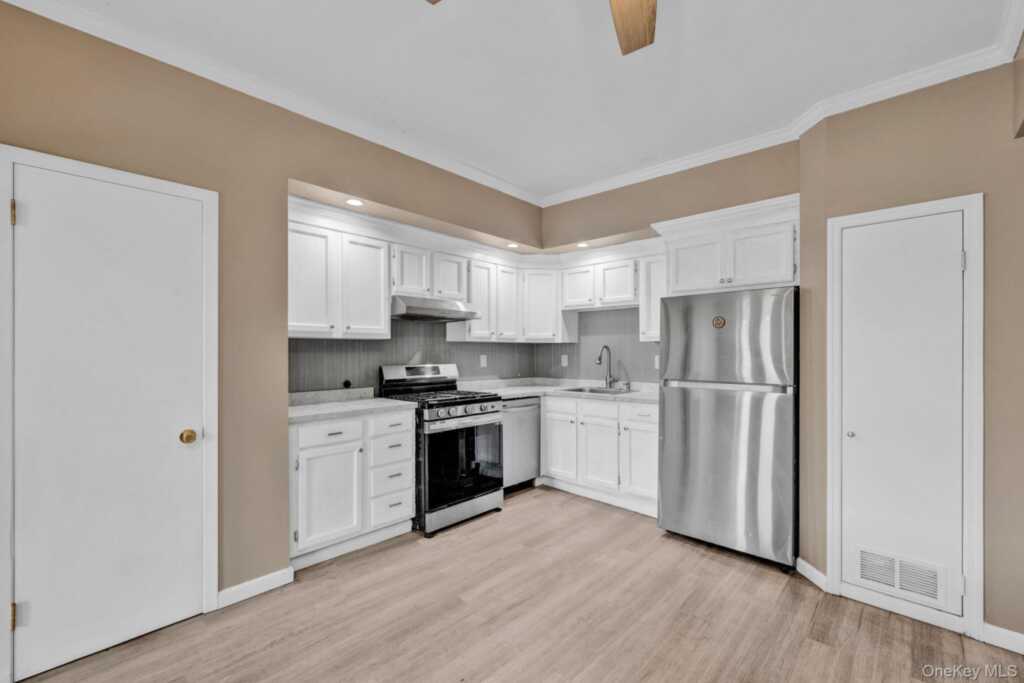 85 Main Street, Unit #3rd Floor, Nyack, NY 10960 - Photo 5 of 15