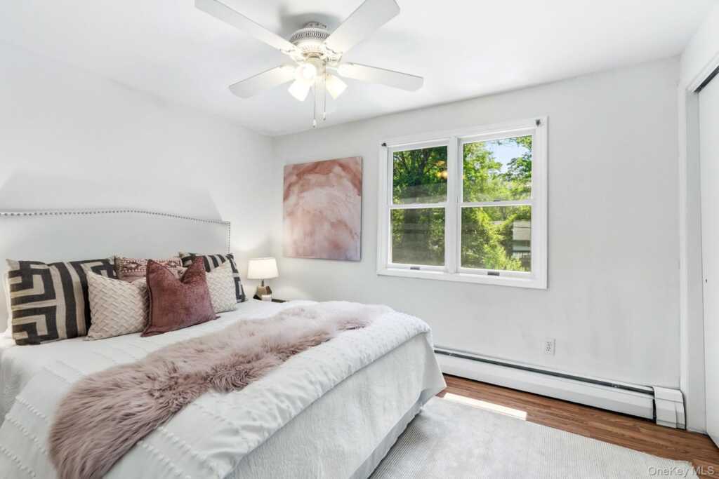 39 Lambert Lane, New Rochelle, NY 10804 - Photo 23 of 36