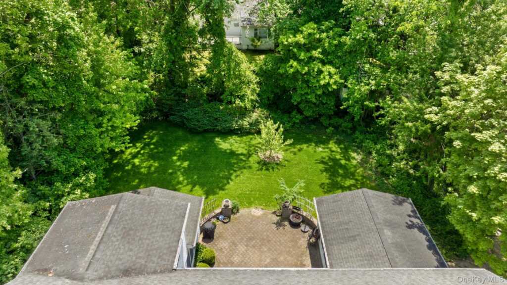 39 Lambert Lane, New Rochelle, NY 10804 - Photo 31 of 36