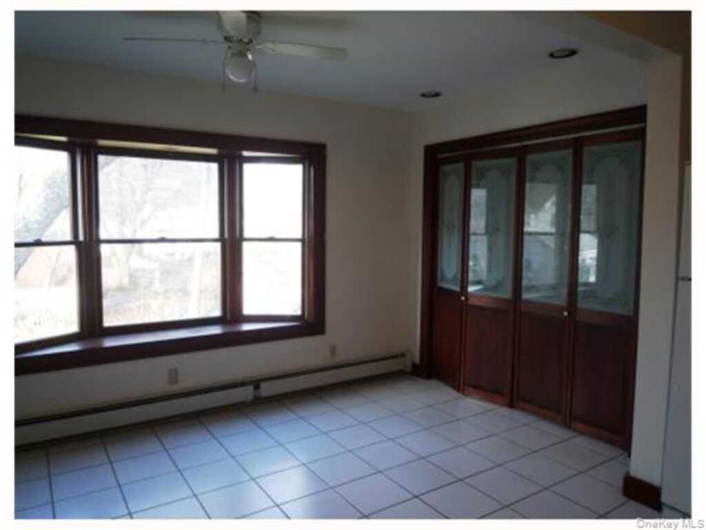 34 Jersey Avenue, Suffern, NY 10901 - Photo 4 of 8