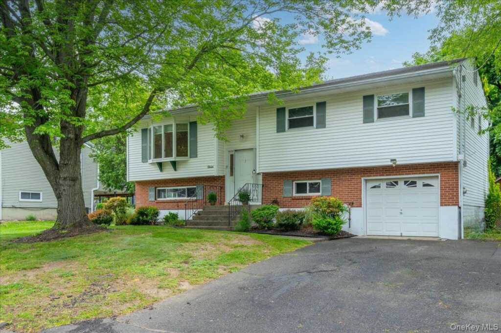3 Wiles Drive, Stony Point, NY 10980 - Photo 3 of 41