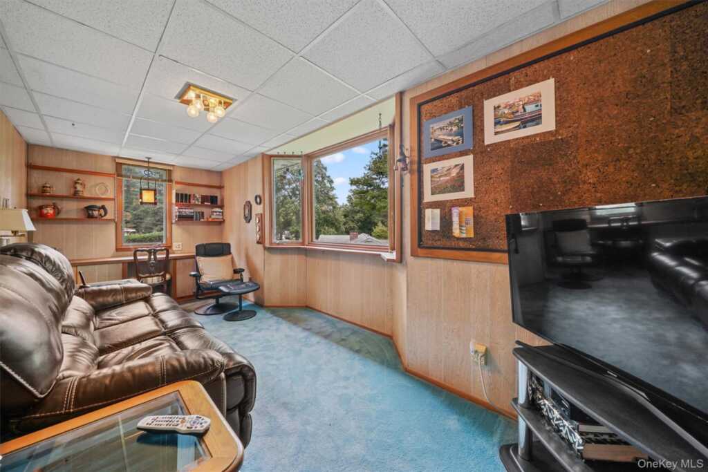 4 Lombardi Drive, New City, NY 10956 - Photo 10 of 29