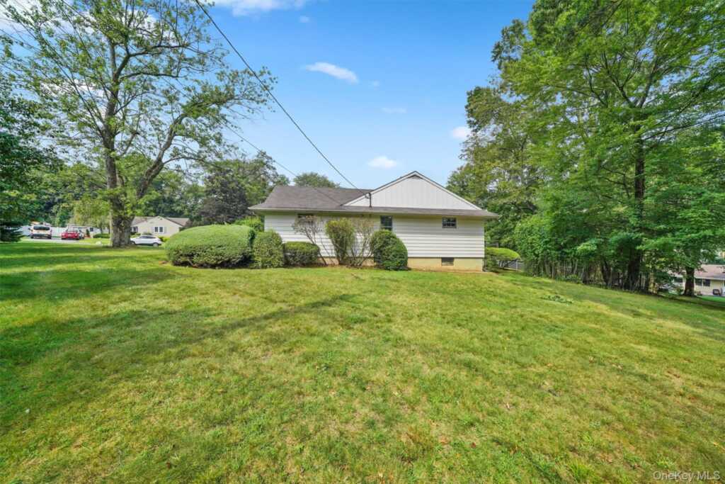 4 Lombardi Drive, New City, NY 10956 - Photo 26 of 29