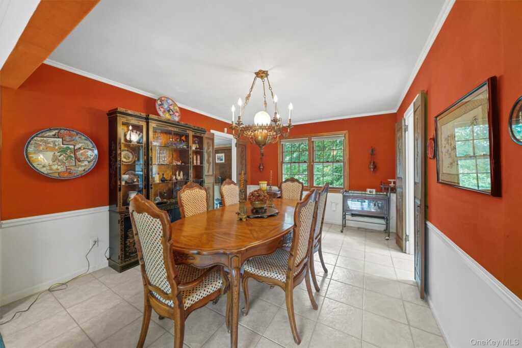 4 Lombardi Drive, New City, NY 10956 - Photo 5 of 29