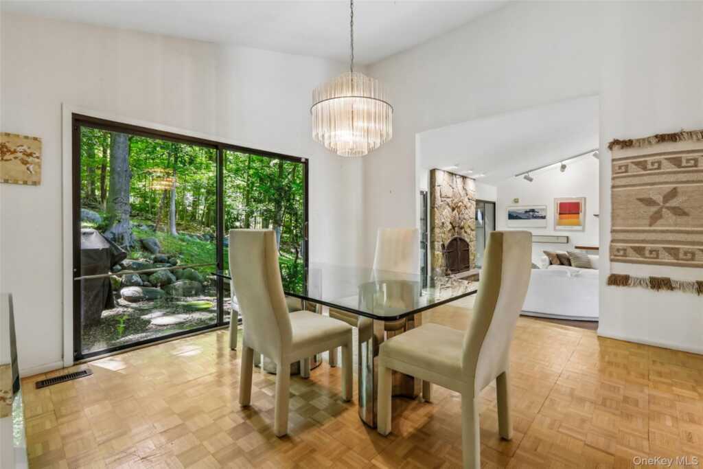 19 Rolling Way, New City, NY 10956 - Photo 17 of 50