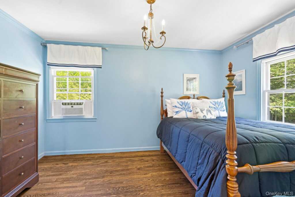 20 Revere Road, New Rochelle, NY 10583 - Photo 20 of 33