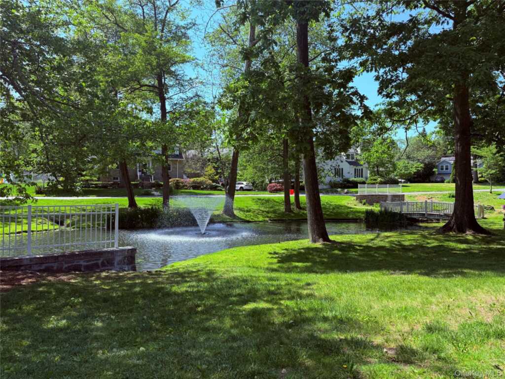 20 Revere Road, New Rochelle, NY 10583 - Photo 32 of 33