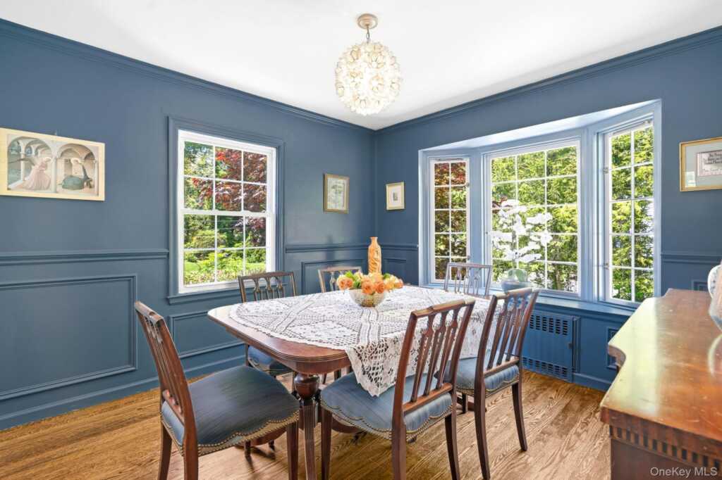 20 Revere Road, New Rochelle, NY 10583 - Photo 9 of 33