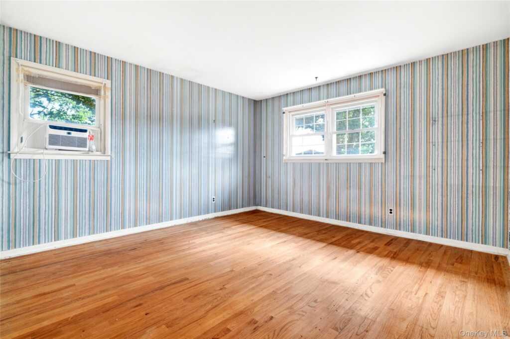 2 Forest Knoll Drive, Suffern, NY 10901 - Photo 19 of 31