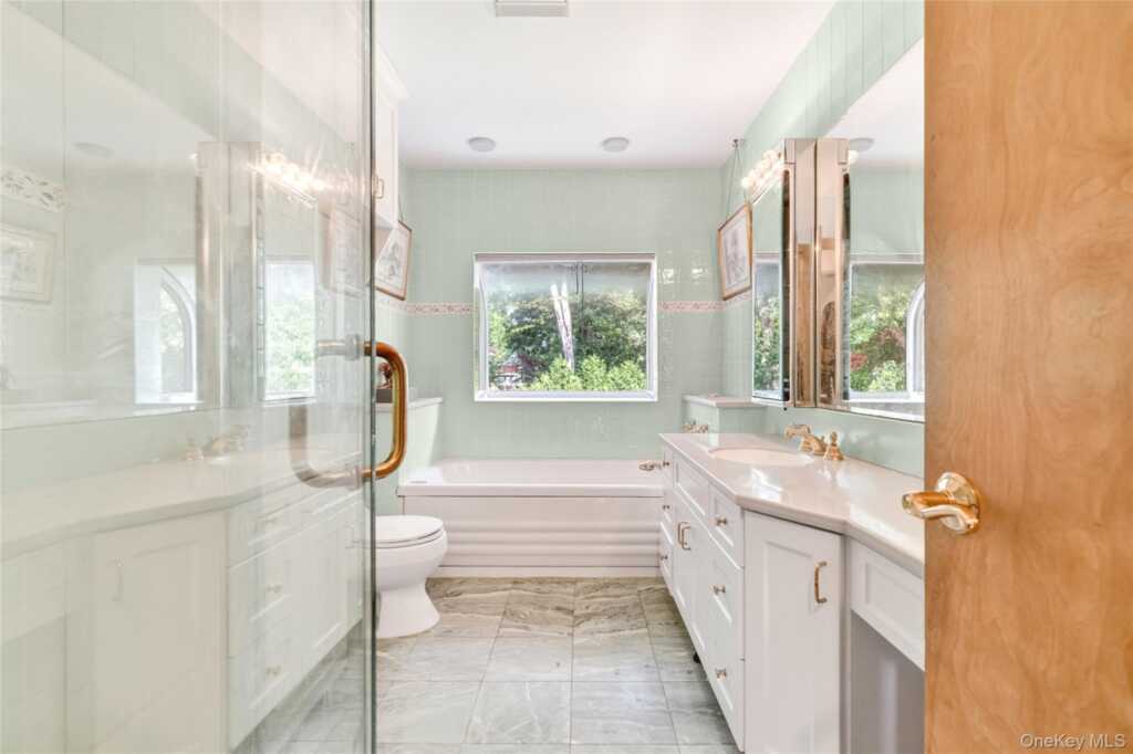 2 Forest Knoll Drive, Suffern, NY 10901 - Photo 26 of 31