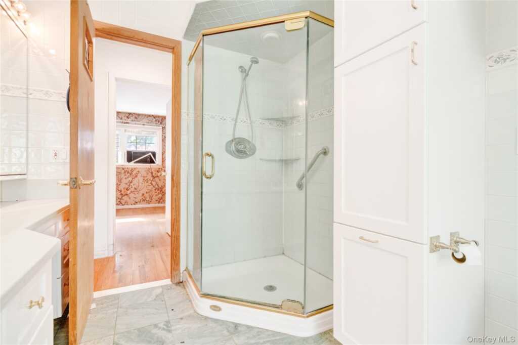 2 Forest Knoll Drive, Suffern, NY 10901 - Photo 29 of 31