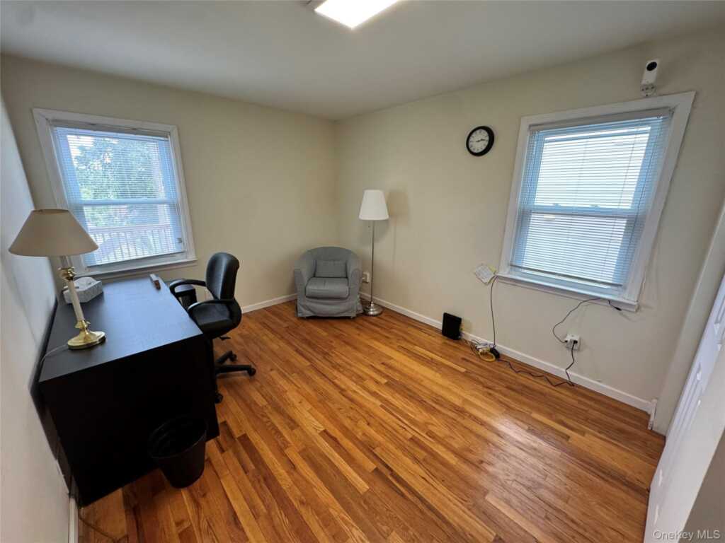 15 Orchard Parkway, White Plains, NY 10606 - Photo 10 of 24